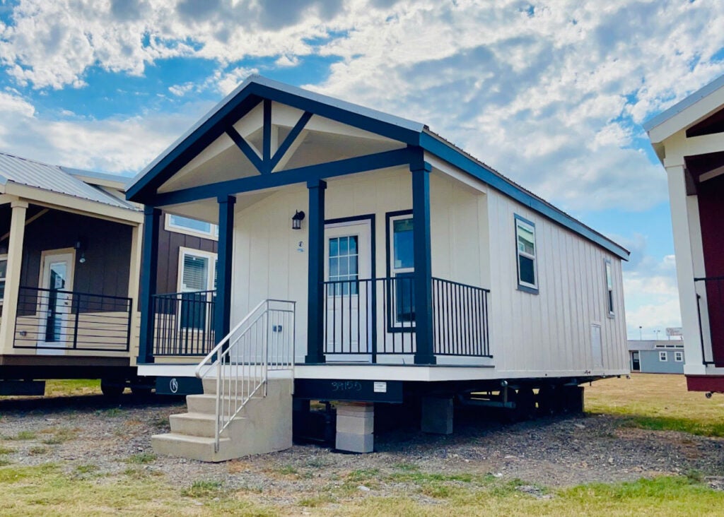 Robin – 1 Bedroom Tiny Home for Sale Austin - Village Tiny Homes